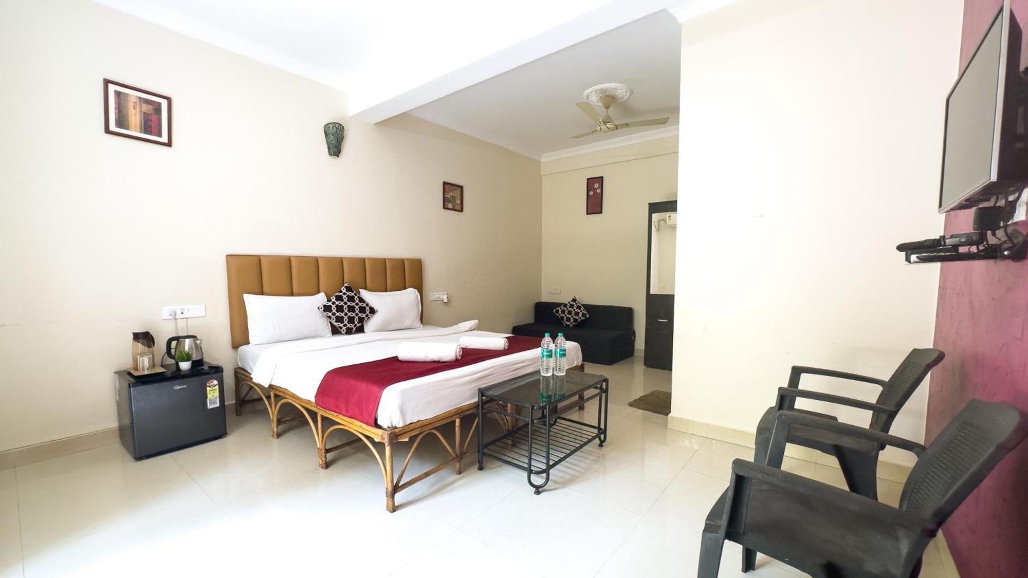 Hotel Leela Inn Candolim Marmagao Esterno foto
