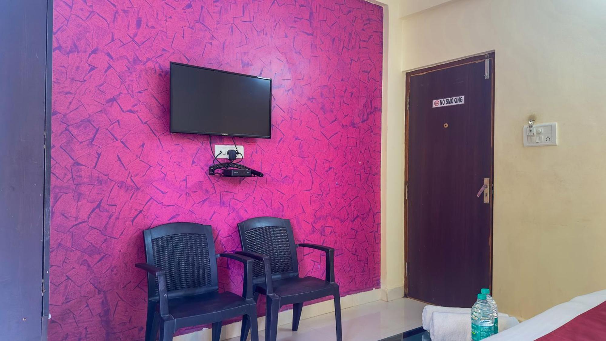 Hotel Leela Inn Candolim Marmagao Esterno foto