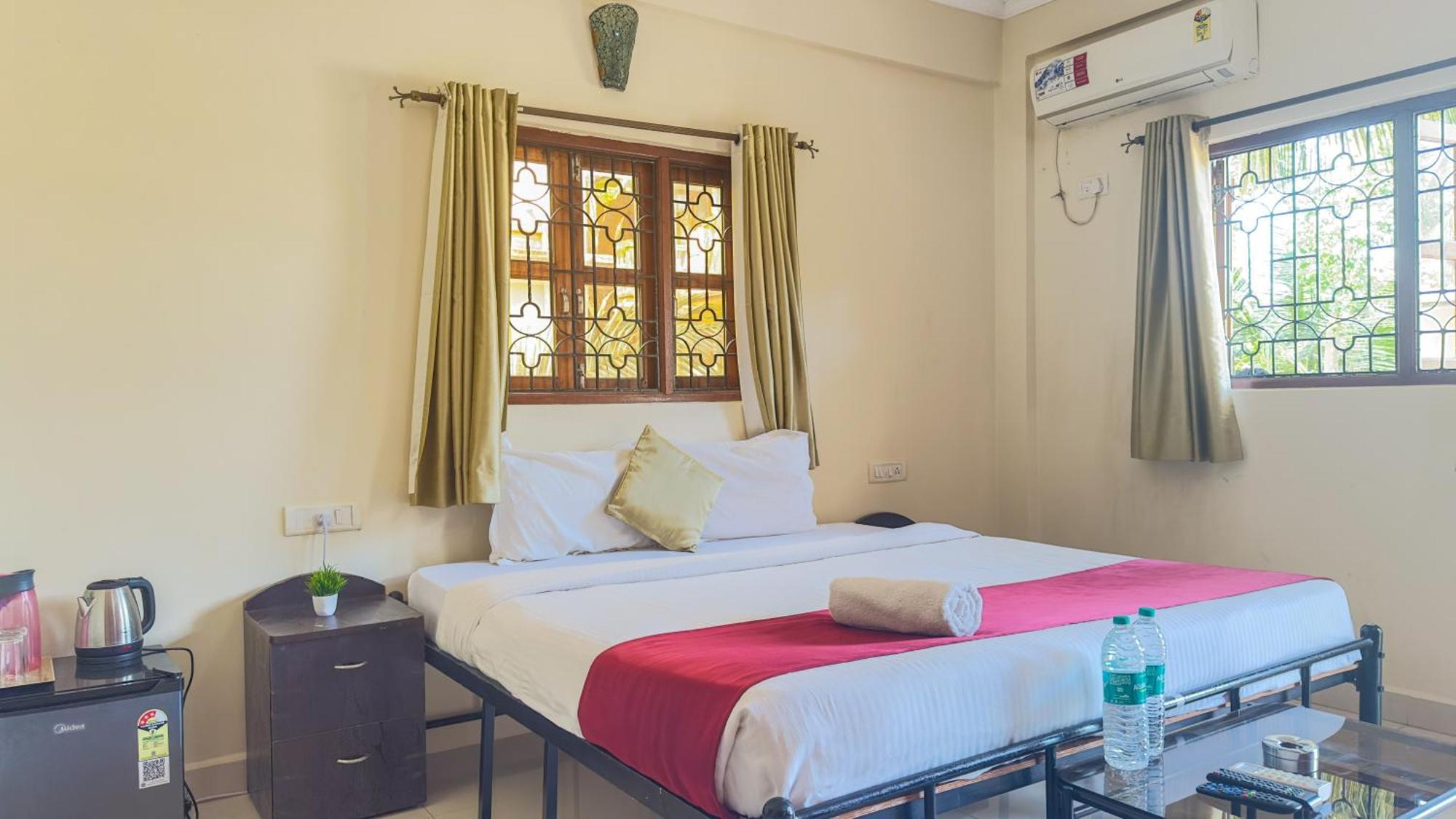 Hotel Leela Inn Candolim Marmagao Esterno foto