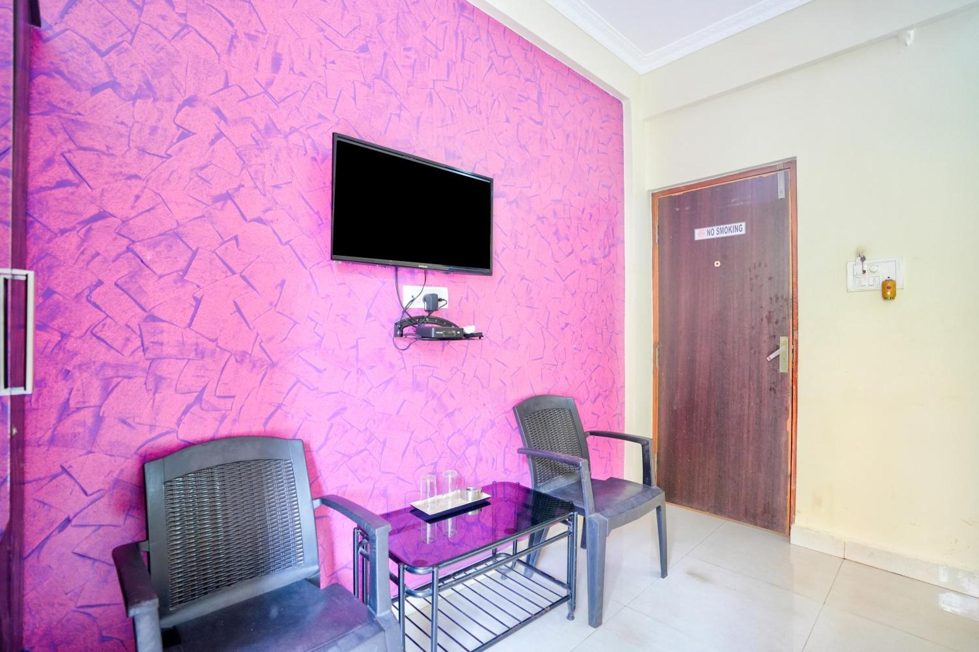Hotel Leela Inn Candolim Marmagao Esterno foto