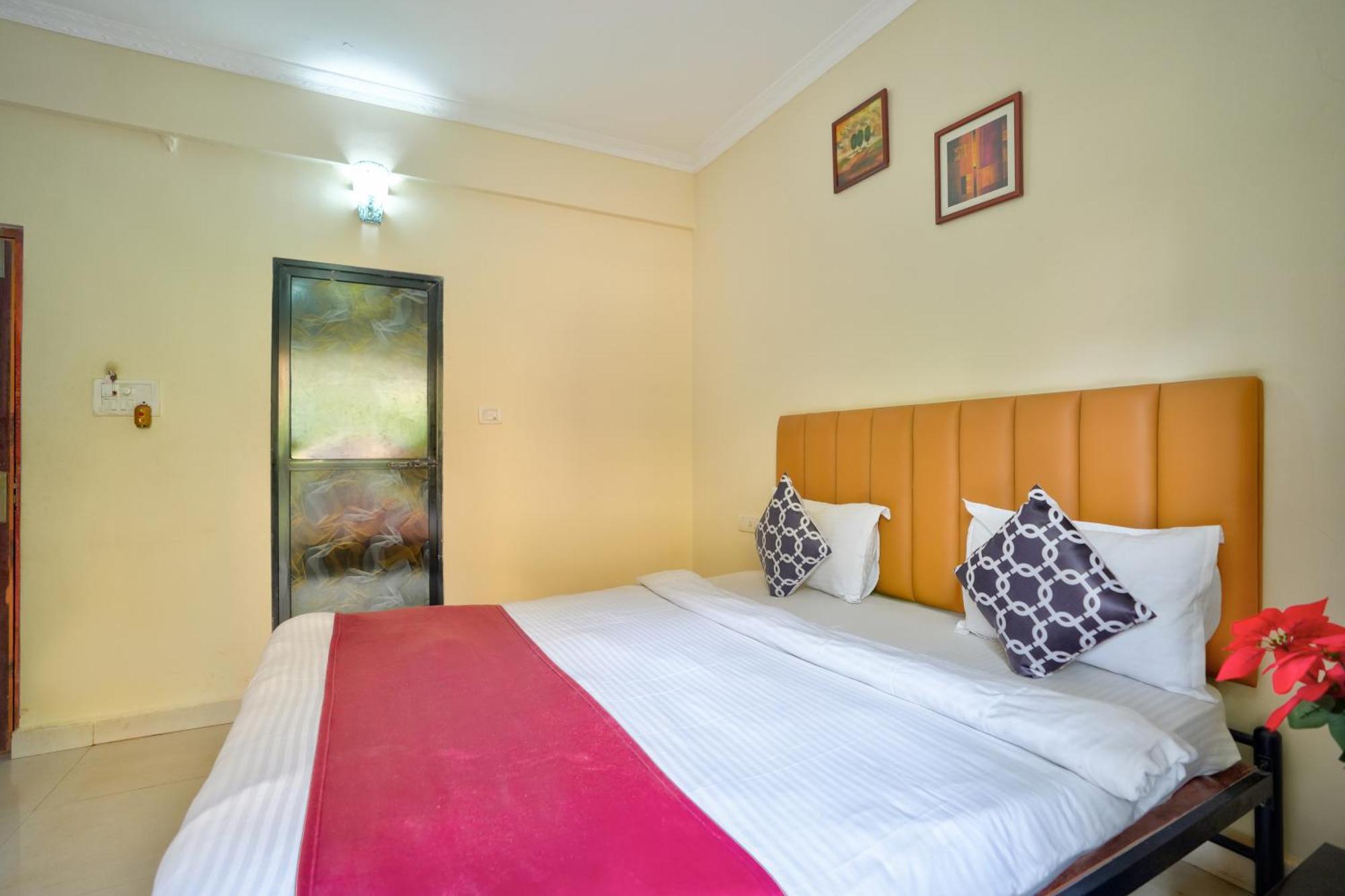Hotel Leela Inn Candolim Marmagao Esterno foto